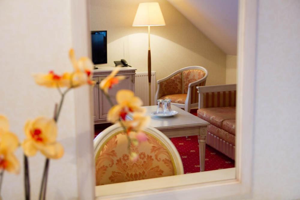 Hotel Stodolka Cminsk Ngoại thất bức ảnh