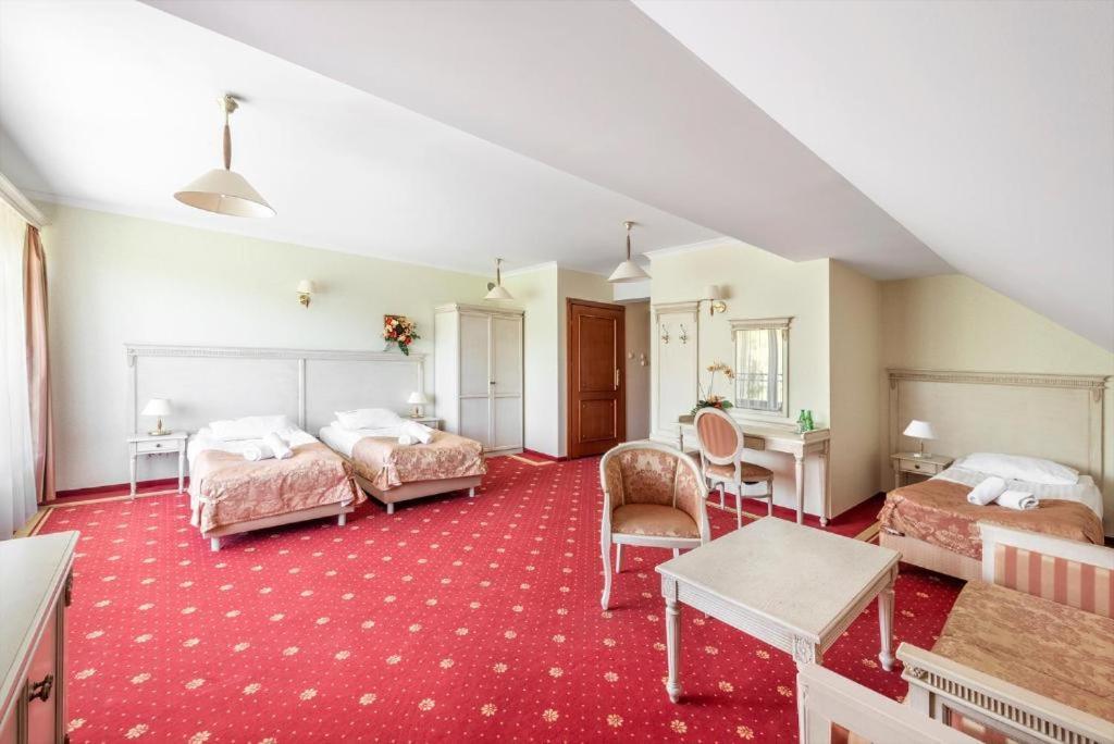 Hotel Stodolka Cminsk Ngoại thất bức ảnh
